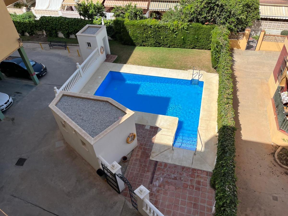 Apartamento Playa Azul リンコン・デ・ラ・ビクトリア エクステリア 写真